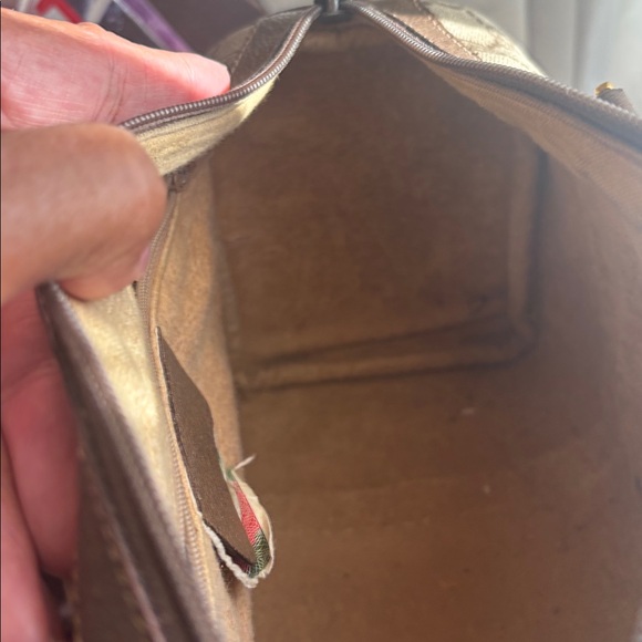 GUC Authentic Gucci small Boston bag & Gucci full wallet - Picture 10 of 14